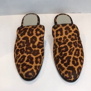 1 state leopard booties